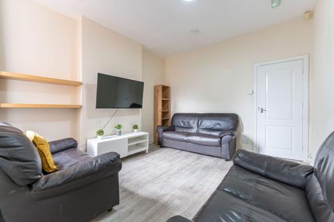 7 bedroom terraced house to rent, Tiverton Road, Birmingham B29