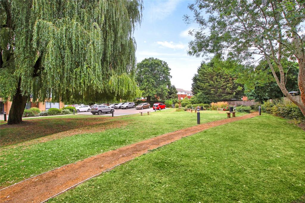 Communal Grounds