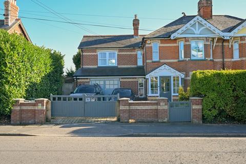 undefined, Southampton Road, Ringwood, BH24