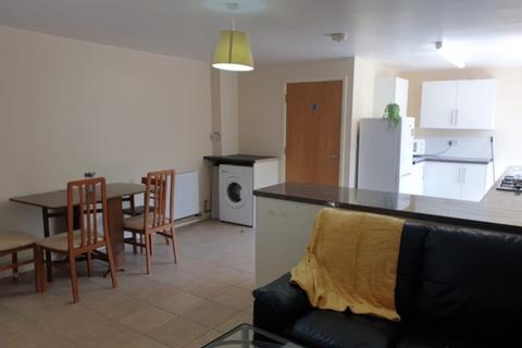 6 bedroom terraced house to rent, West Midlands, Coventry CV4