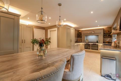 undefined, White Hart Corner, Eckington, Sheffield, S21