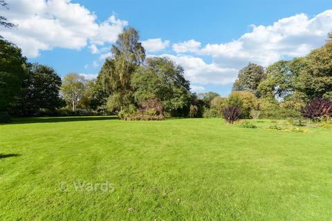 undefined, Cripple Street, Maidstone, Kent