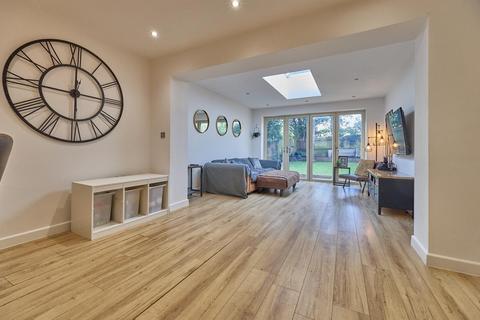 2 bedroom semi-detached house for sale, Convent Drive, Stoke Golding