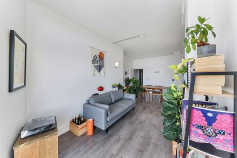 2 bedroom apartment to rent, Ability Plaza, Dalston London E8