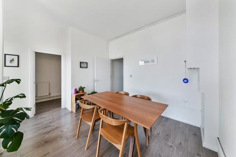 2 bedroom apartment to rent, Ability Plaza, Dalston London E8