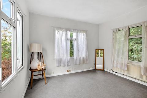 undefined, The Larches, Warfield Park, Bracknell, Berkshire, RG42