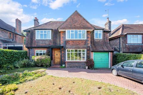 undefined, Beacon Way, Banstead