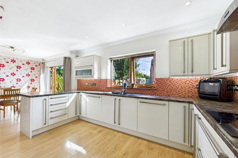 4 bedroom detached house for sale, Woodbridge Road East, Ipswich, Suffolk, IP4