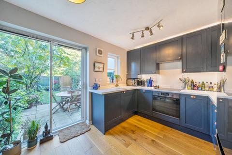 undefined, Abbotswood Road, London, SE22