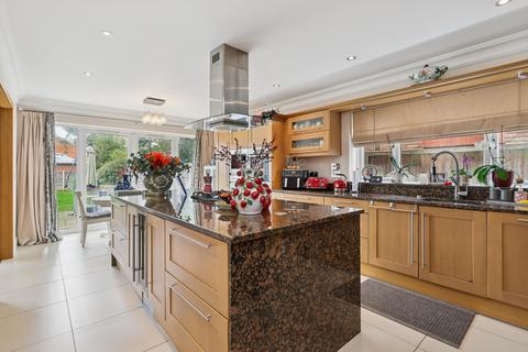 undefined, Sidney Road, Walton-on-Thames, Surrey, KT12