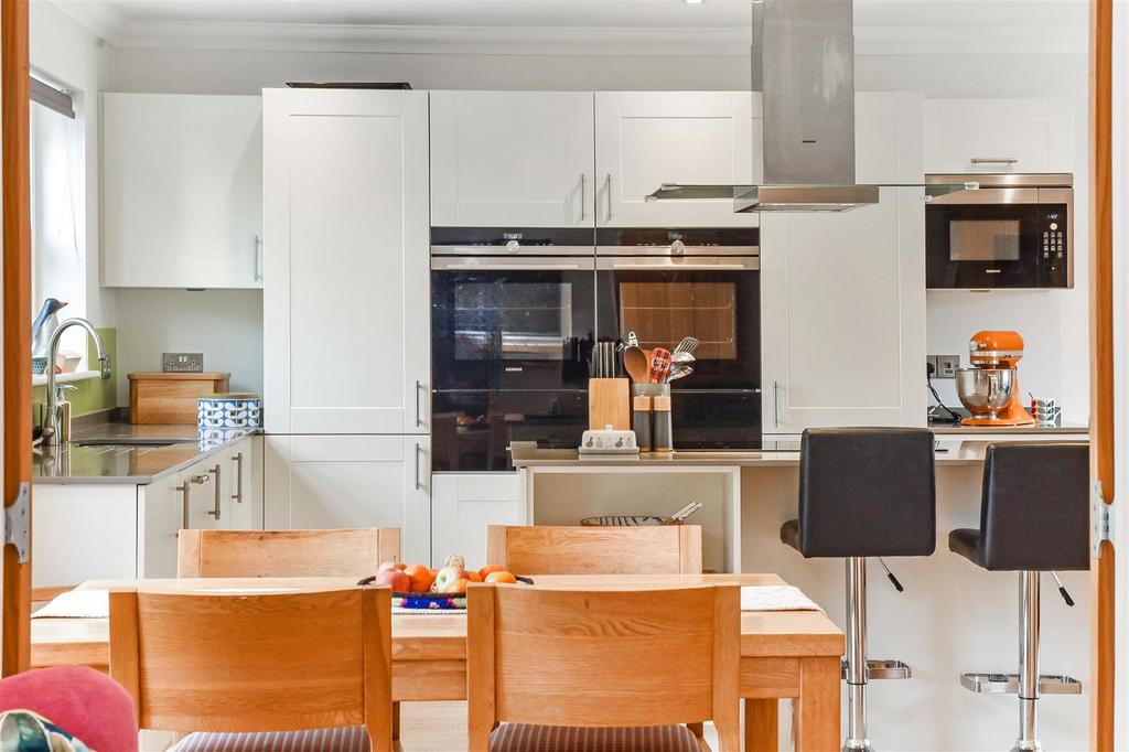 Kitchen/Diner/Family Room