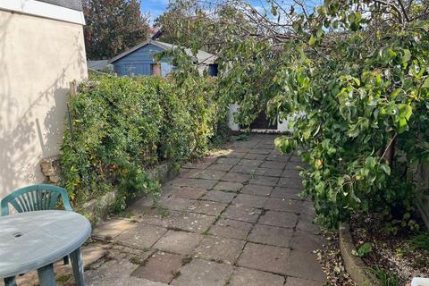 3 bedroom end of terrace house for sale, Guardswell Place, Seaford