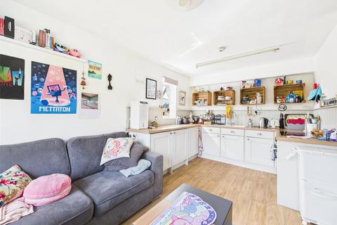 1 bedroom apartment for sale, Melody Way, Longlevens, Gloucester, Gloucestershire, GL2