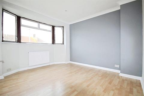 3 bedroom end of terrace house to rent, Bosworth Road, Dagenham, RM10