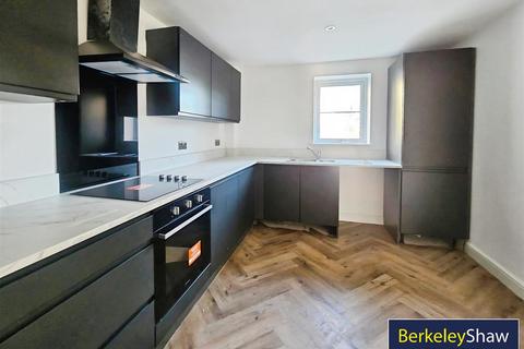 2 bedroom flat to rent, Crawford Gardens, Rose Lane, Liverpool