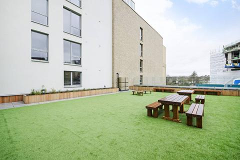1 bedroom flat for sale, Boleyn Road, Dalston, London, N16