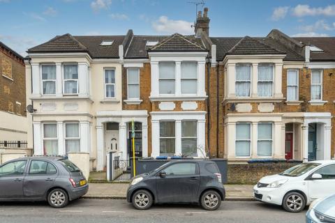 2 bedroom flat to rent, Manor Park Road, Harlesden, London, NW10
