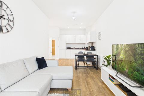 1 bedroom apartment for sale, Eagle Way, Great Warley, Brentwood, Essex, CM13