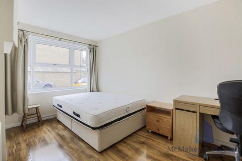 undefined, Keats Close, London, SE1