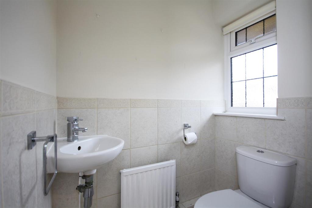 Downstairs wc