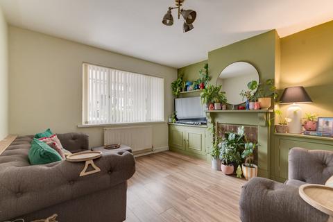 46 Belton Grove, Rednal, Birmingham, B45 9PD