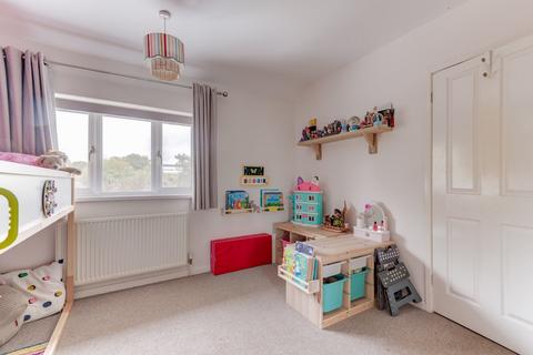 46 Belton Grove, Rednal, Birmingham, B45 9PD