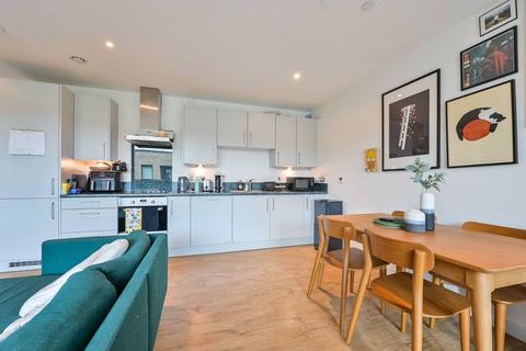 2 bedroom flat for sale, Angel Lane, Elephant and Castle, LONDON, SE17