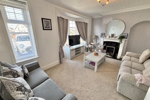 3 bedroom semi-detached house for sale, Kenilworth Avenue, Fleetwood FY7