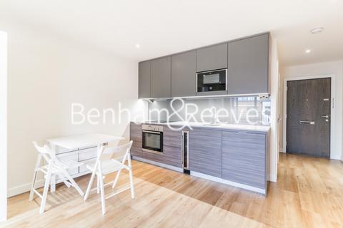 Studio to rent, Aerodrome Road, Colindale NW9