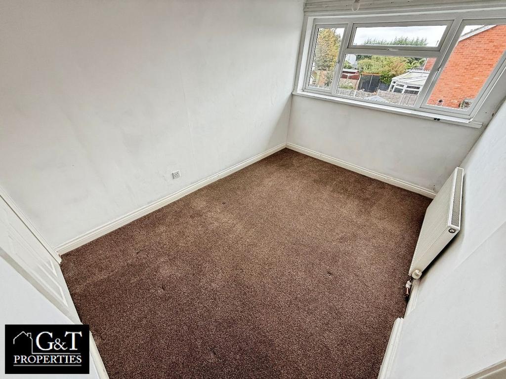 Second bedroom