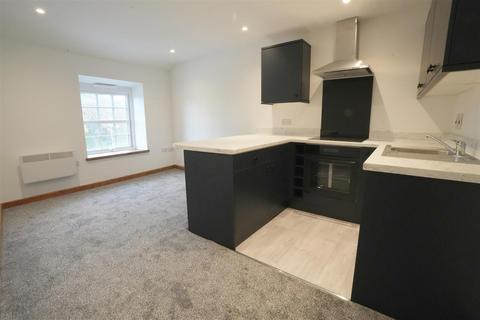 1 bedroom flat to rent, Pellon Lane, Halifax