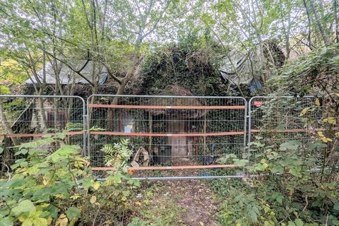 undefined,  Gulliver's Cottage, 17 Horse Road, Hilperton Marsh, Trowbridge, Wiltshire BA14 7PE