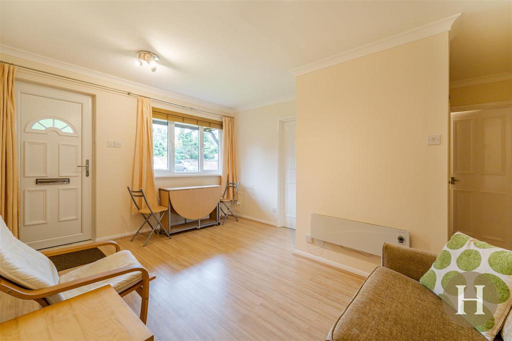 Lounge/ Bedroom