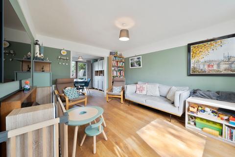 16 Harding Way, Cambridge, CB4 3RR