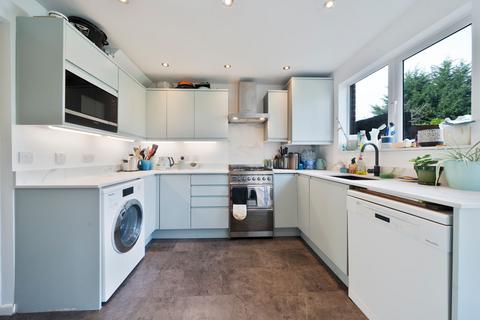 16 Harding Way, Cambridge, CB4 3RR
