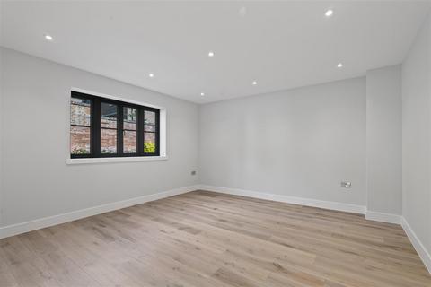 4 bedroom detached house for sale, Dunmar Gardens, Camberley GU15