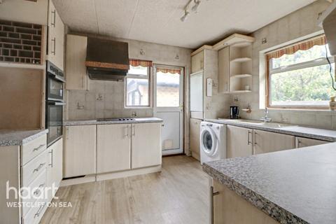 2 bedroom detached bungalow for sale, North Street, Great Wakering