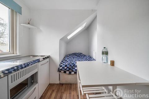 undefined, Foley Hall,  London Road,  Reading,  Berkshire,  RG1