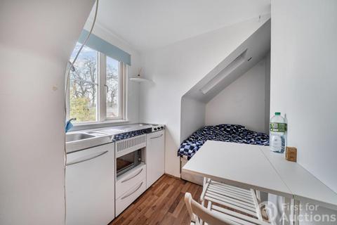 undefined, Foley Hall,  London Road,  Reading,  Berkshire,  RG1