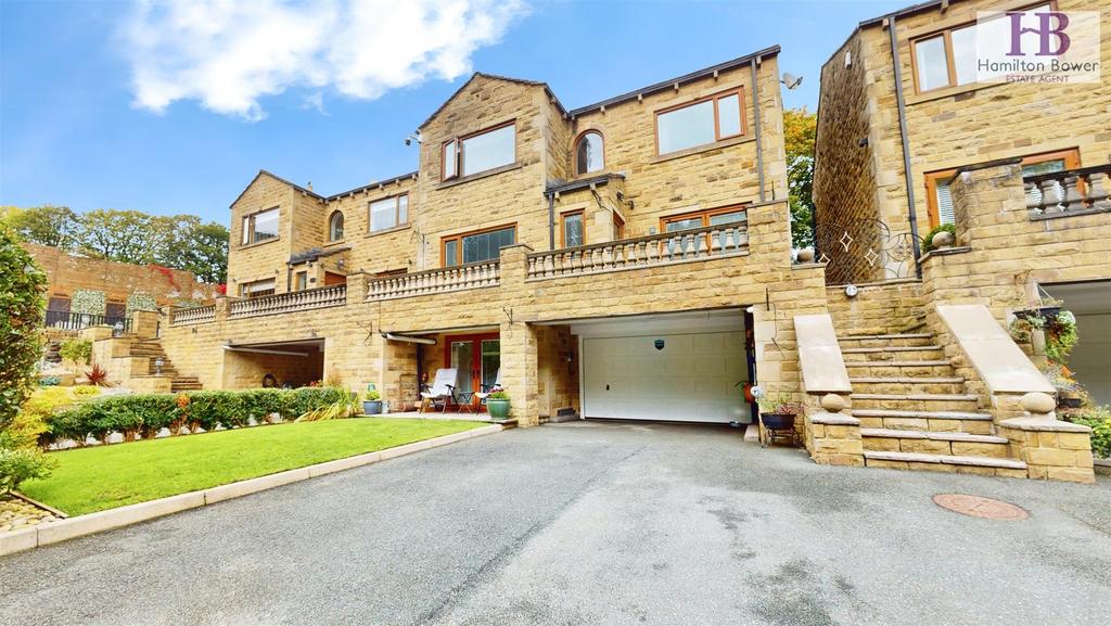 Fbe50774-Bluebell-Court-10032025 150939.jpg