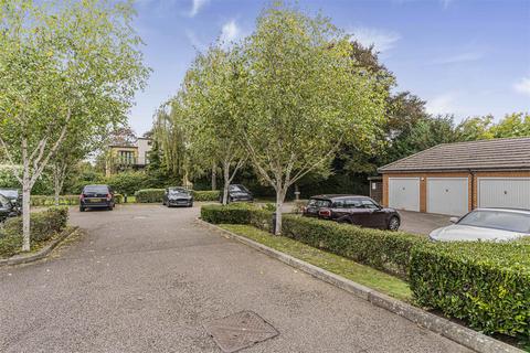 2 bedroom apartment for sale, Albion Road, Sutton