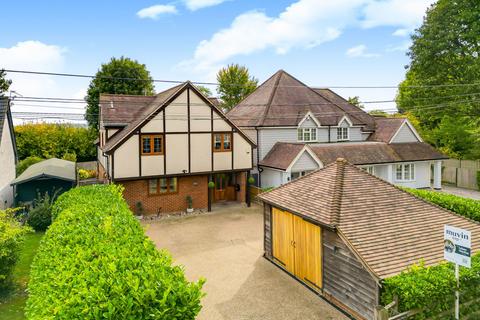 undefined, The Street, Bishop's Stortford CM22