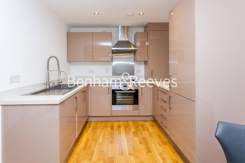 undefined, Zodiac Close,  Edgware HA8