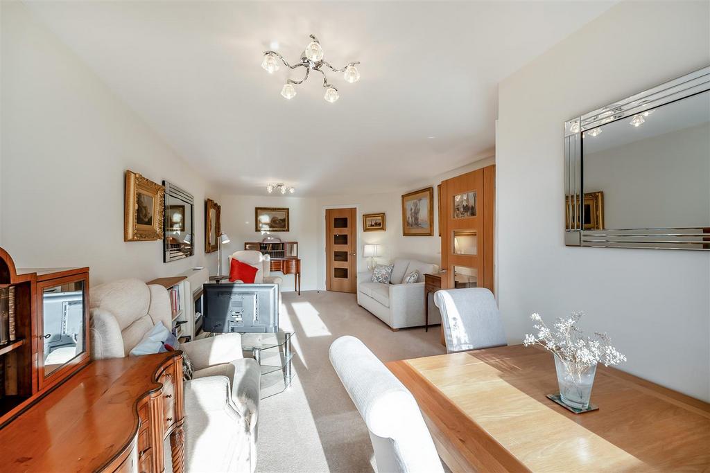 8580801-interior17v2.jpg