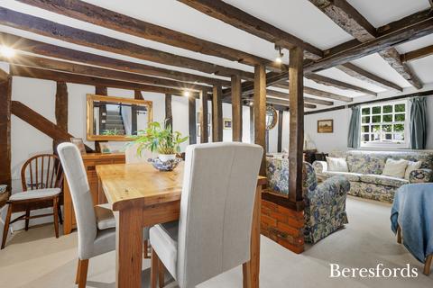 3 bedroom semi-detached house for sale, St. Johns Green, Writtle, CM1