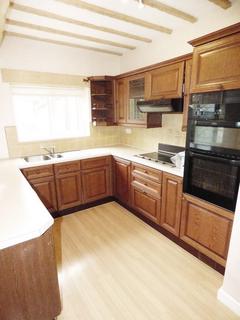 4 bedroom semi-detached house for sale, Armley Grange Avenue, Leeds LS12