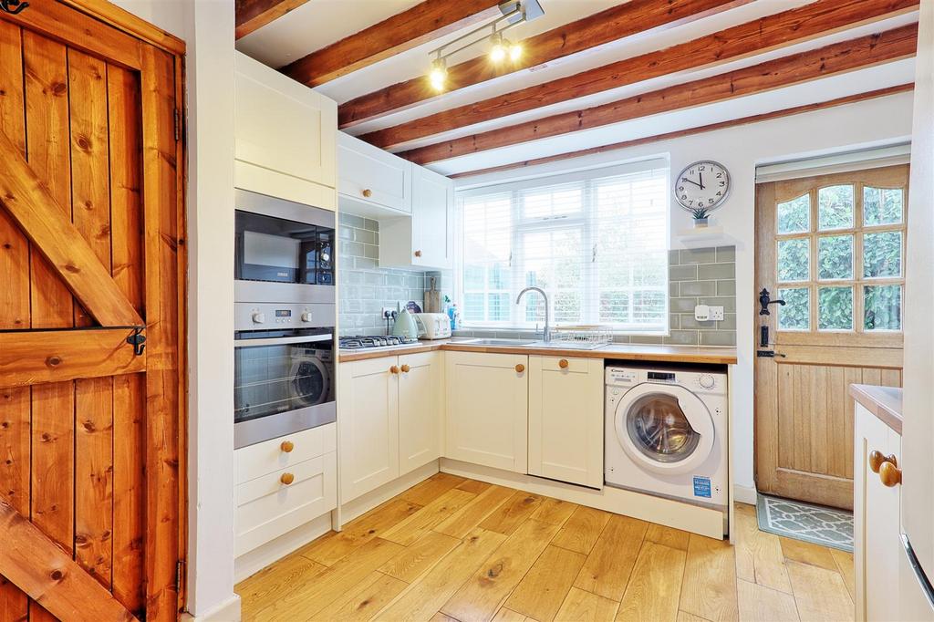 IMG 7858 59 60 easy HDR-interior3.jpg