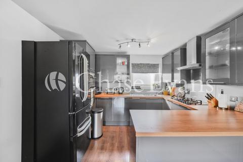 undefined, Capstan Square, Isle Of Dogs, London, E14