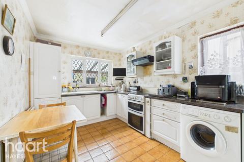 3 bedroom semi-detached house for sale, Lime Grove, Hayes