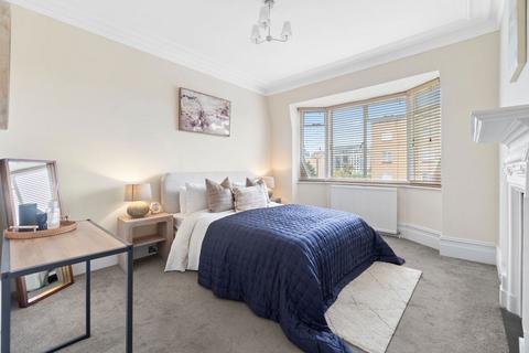 3 bedroom flat for sale, St. Marys Terrace, London W2